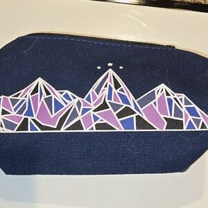 Geometric Mountain Design Pouch - Litjoy CRATE ACOTAR